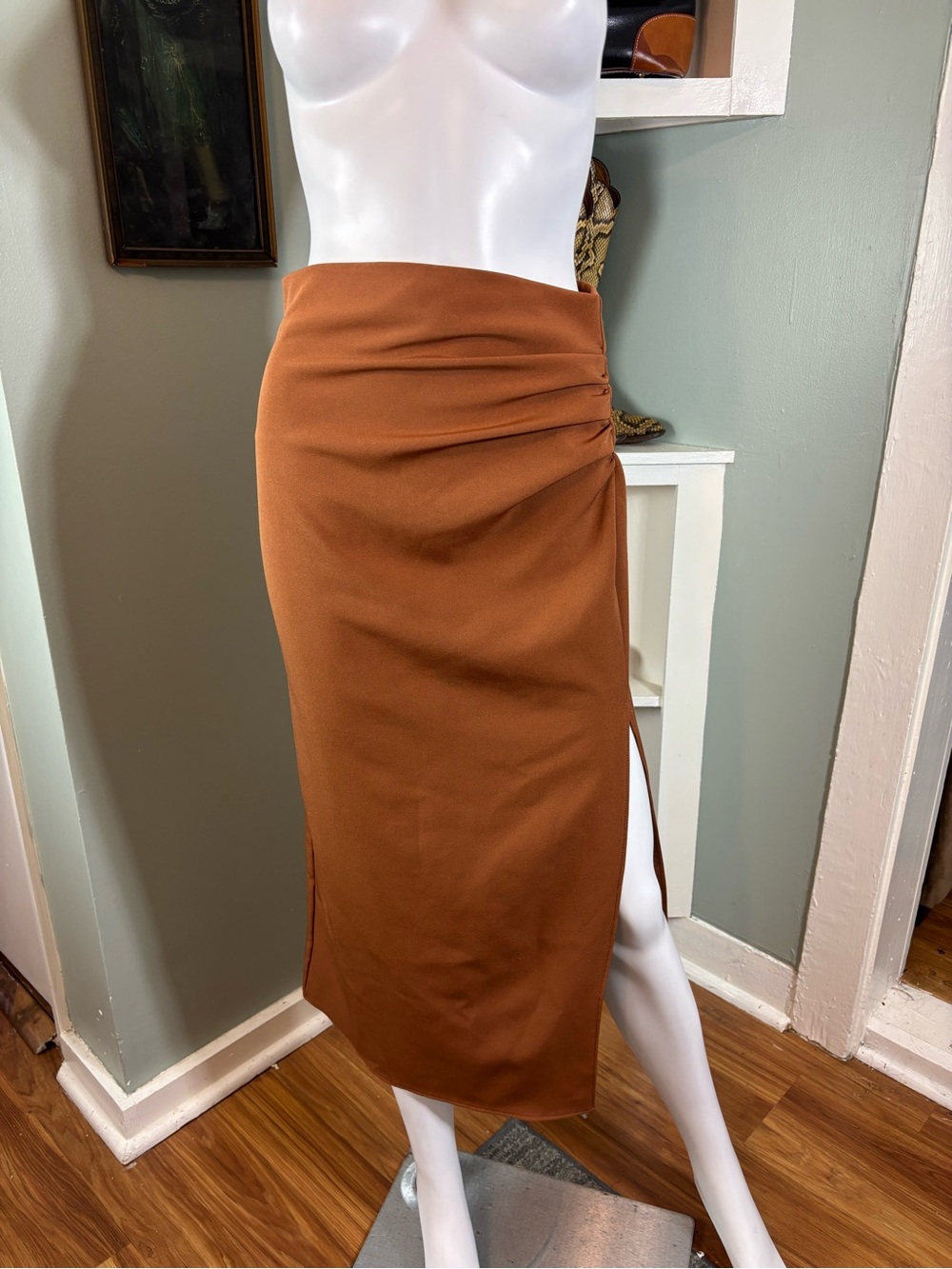 Stradivarius Carmel Brown Ruched Midi Pencil  Skirt Size 4